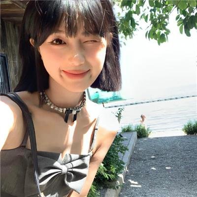 少年手指虎